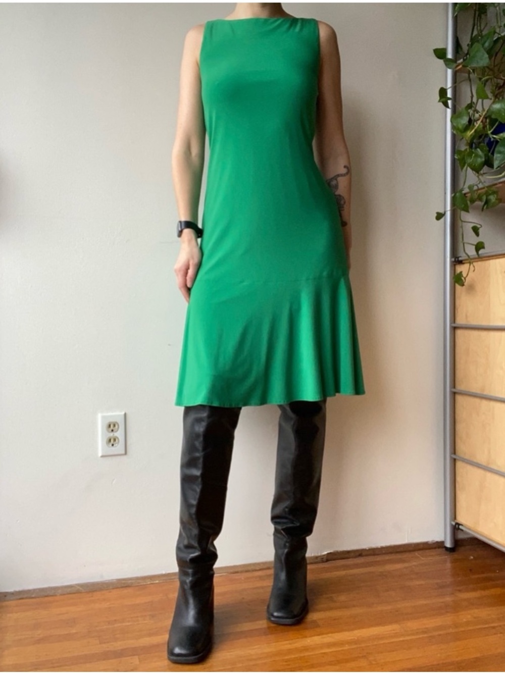 Lori Ann green vintage midi ruched dress - made in Canada